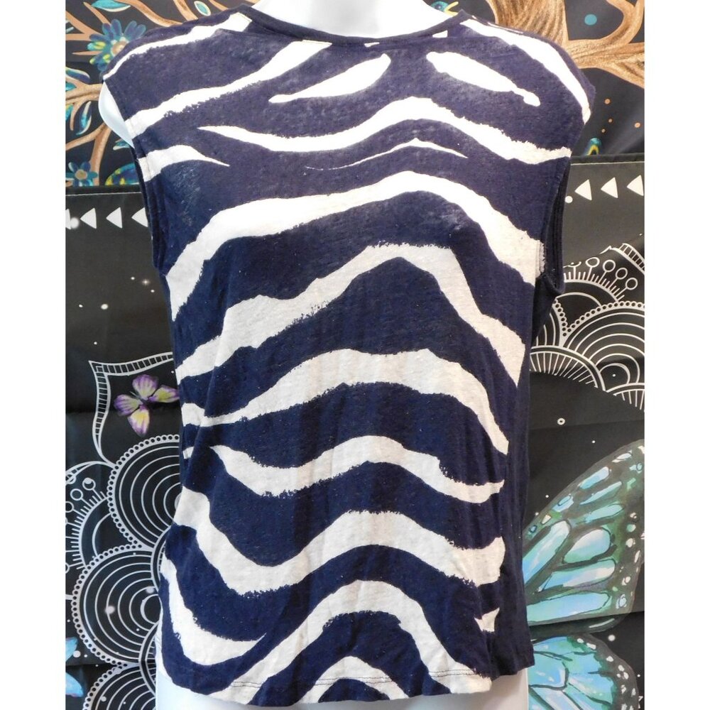 H&M Trendy Navy Blue And White Zebra Tank Top